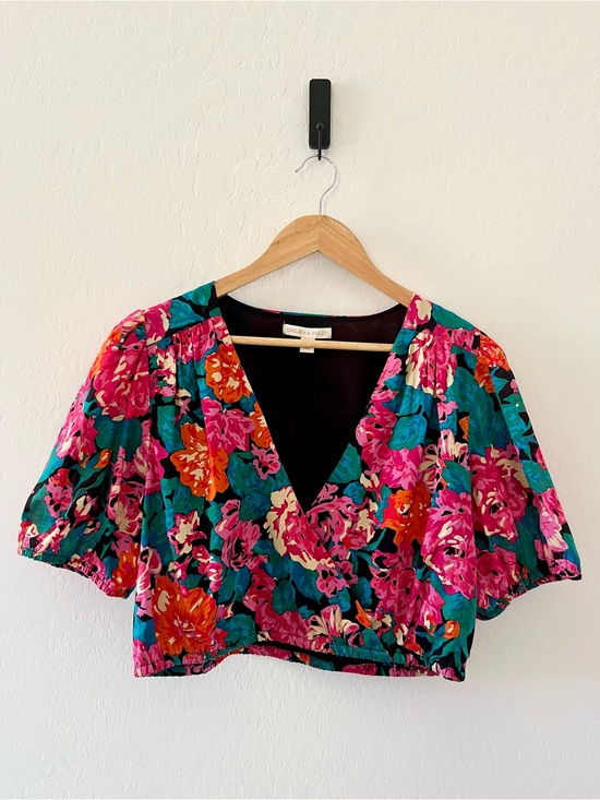 Chelsea & Violet Tops - Chelsea & Violet Pink and Green Floral Crop Blouse | Colorful Cottagecore Size L